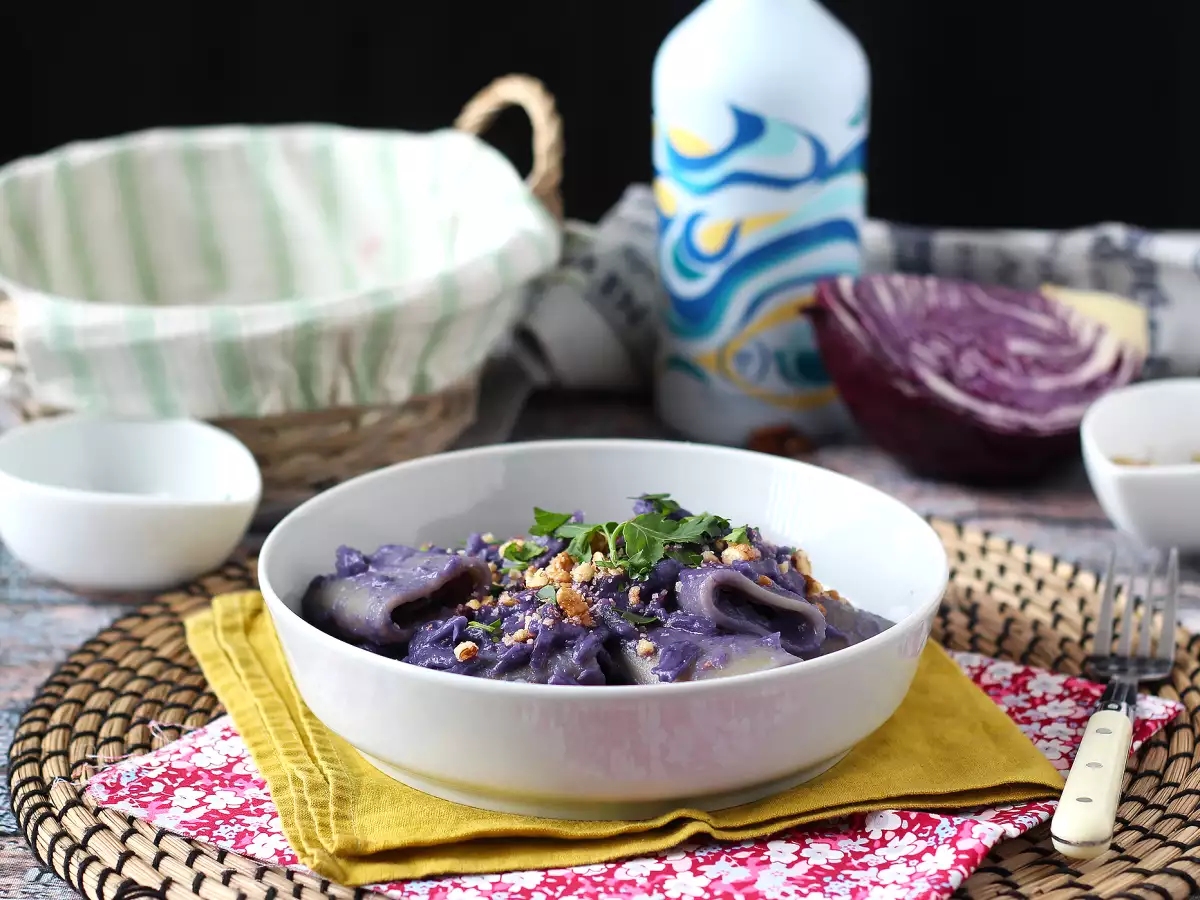 Pasta met rodekool en walnoten: een kleurrijk pastagerecht dat makkelijk te maken is - foto 2