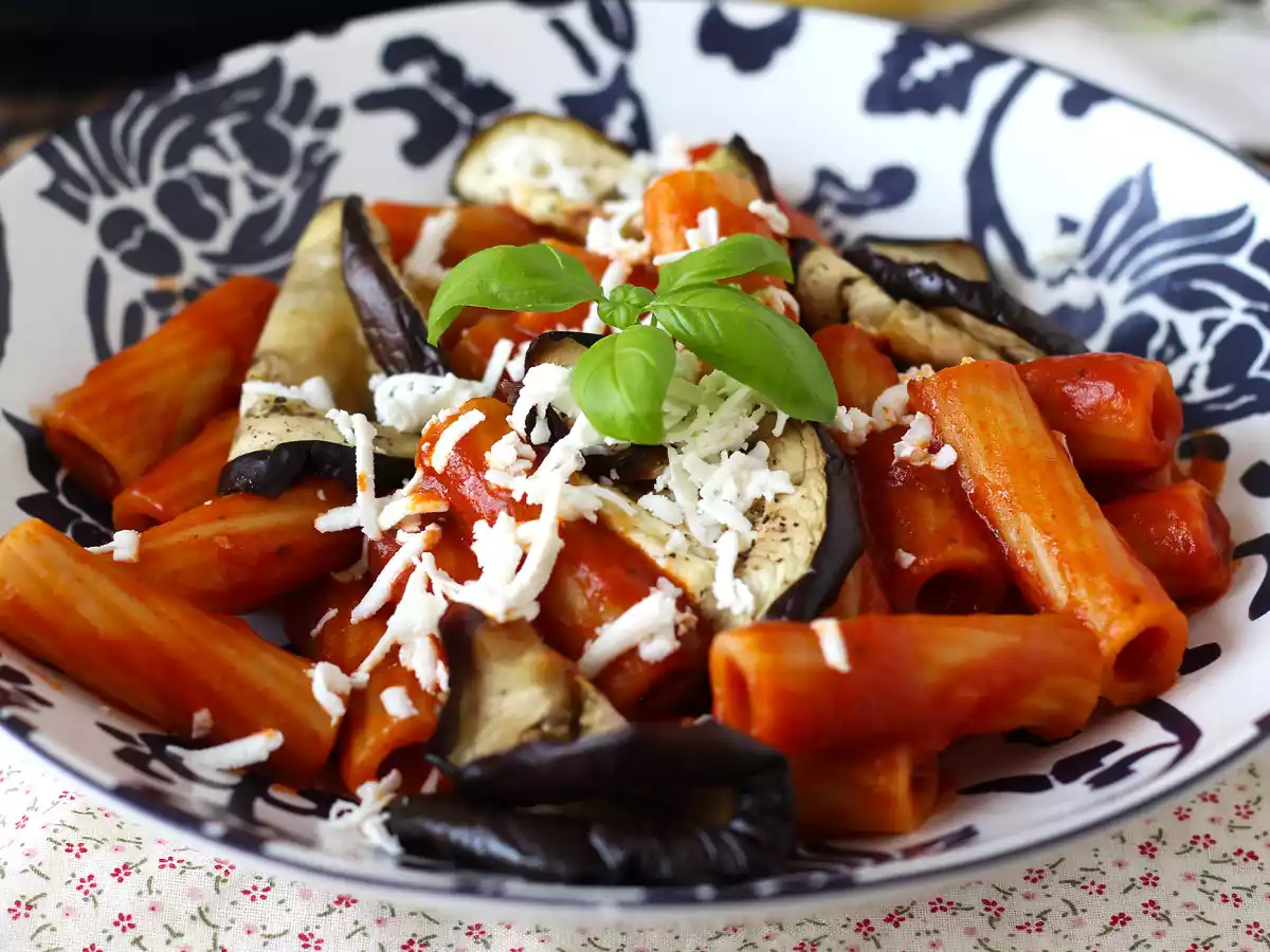 Pasta Siciliana met aubergine, de makkelijke en lichte versie - Pasta alla Norma - foto 5