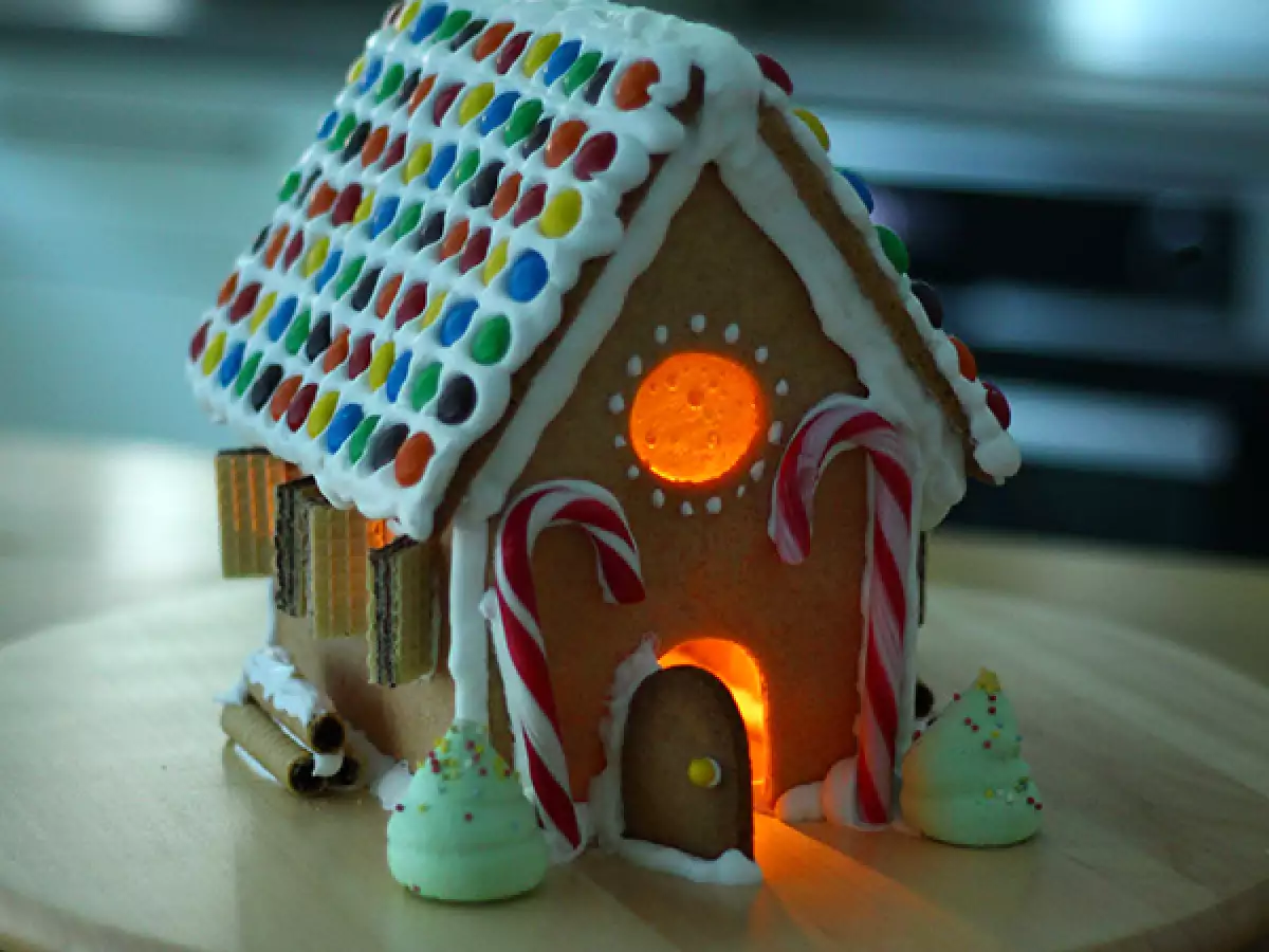 Peperkoekenhuisje voor Kerstmis - foto 2