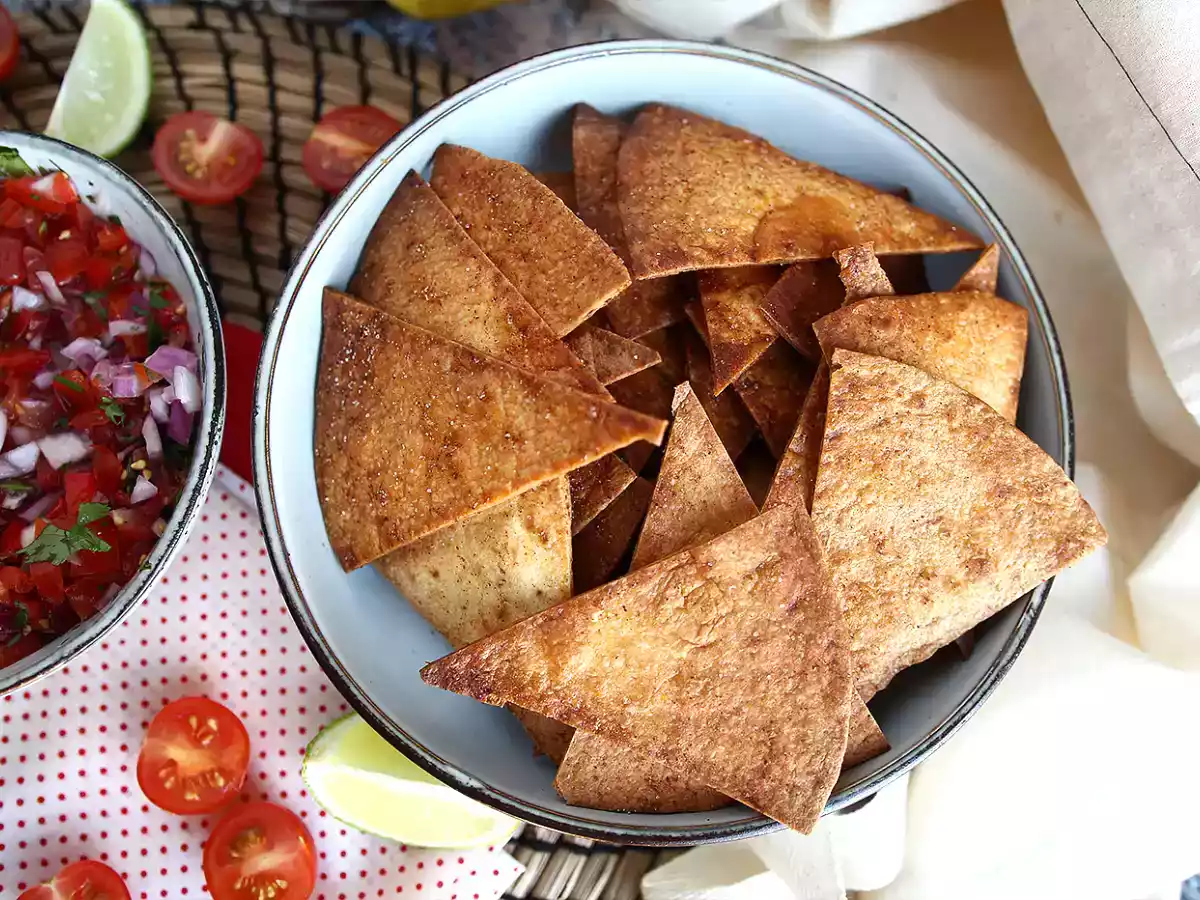 Pico de gallo en zelfgemaakte tortillachips - foto 5