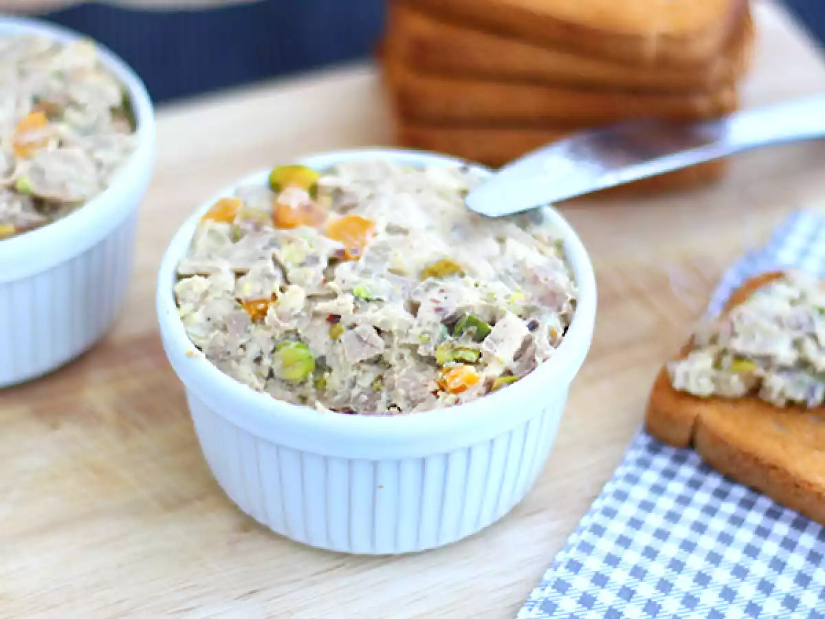 Pistache-mosterd kip rillettes