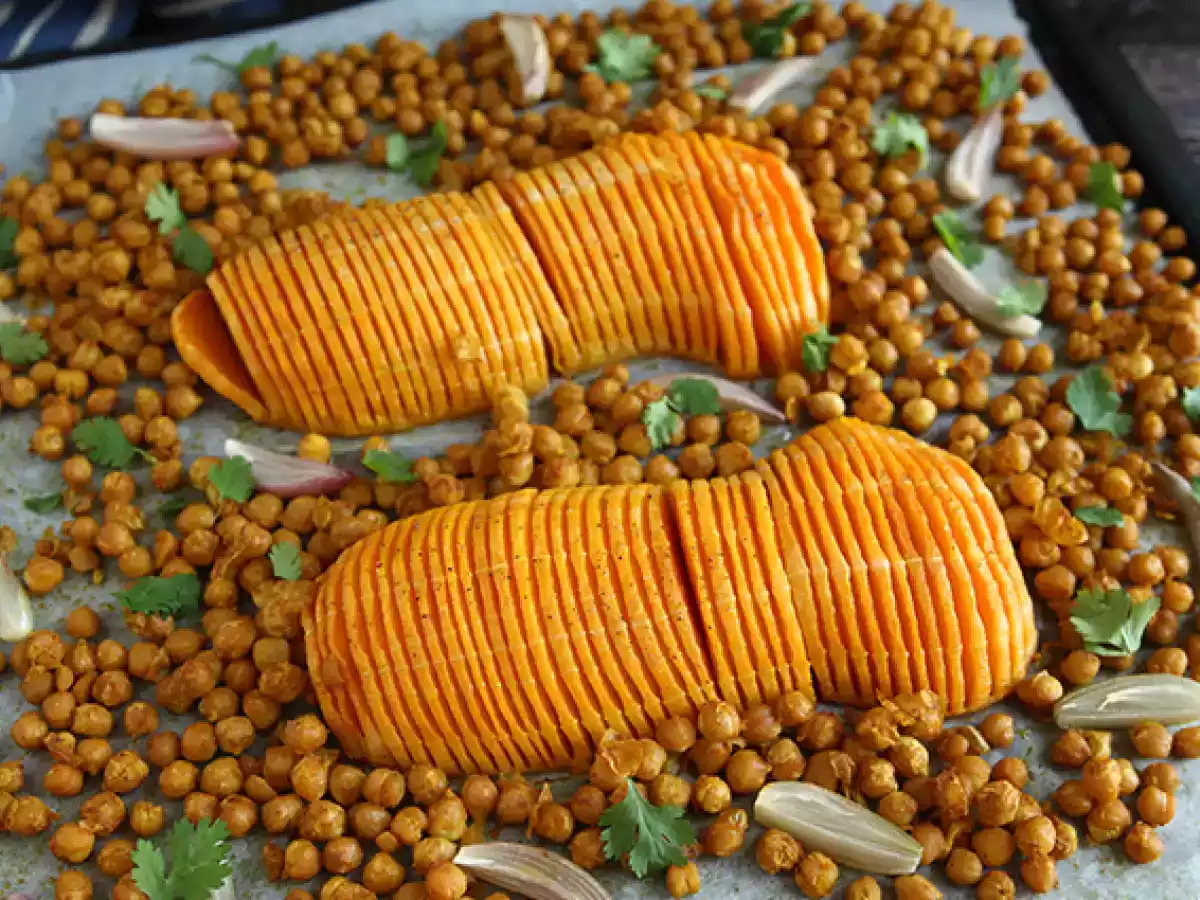 Pompoen hasselback stijl: je nieuwe favoriete bijgerecht!