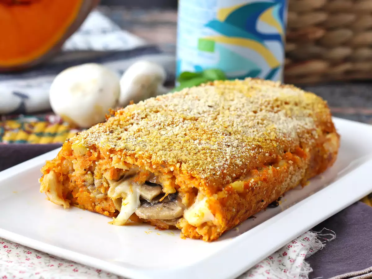 Pompoengehaktbrood met champignons en draderige scamorza kaas: lekker en makkelijk gebakken recept - foto 4