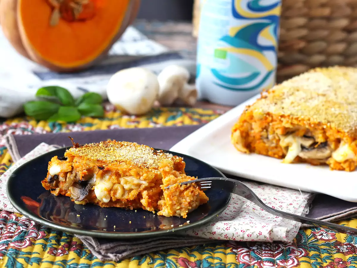 Pompoengehaktbrood met champignons en draderige scamorza kaas: lekker en makkelijk gebakken recept - foto 5