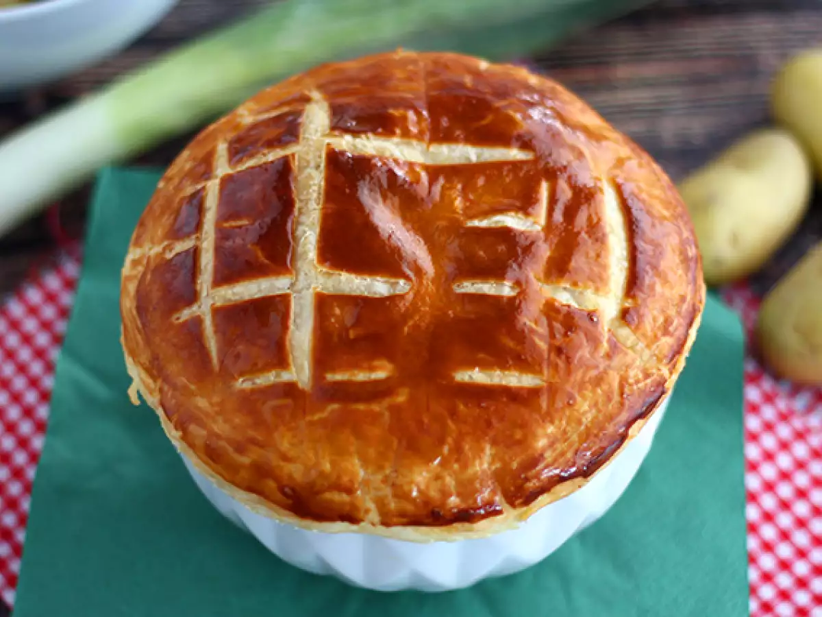 Prei-aardappelsoep met bladerdeegkorst - foto 2