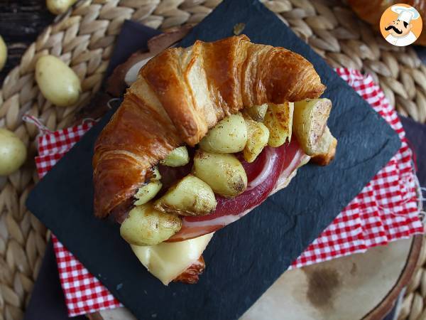 Raclette croissant sandwich voor een geslaagd brunch! - foto 2