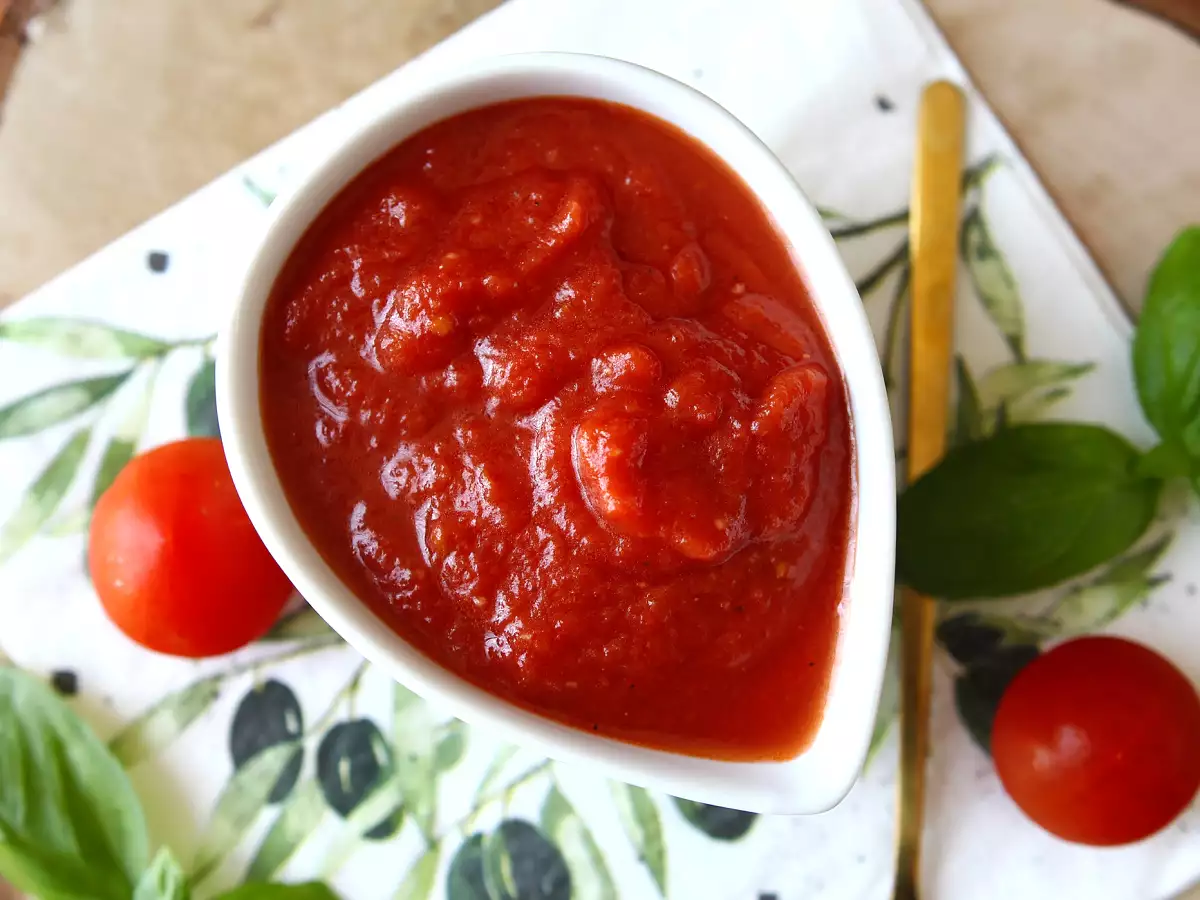 Rauwe tomatensaus boordevol smaak, ideaal voor pizza of pinsa - foto 2