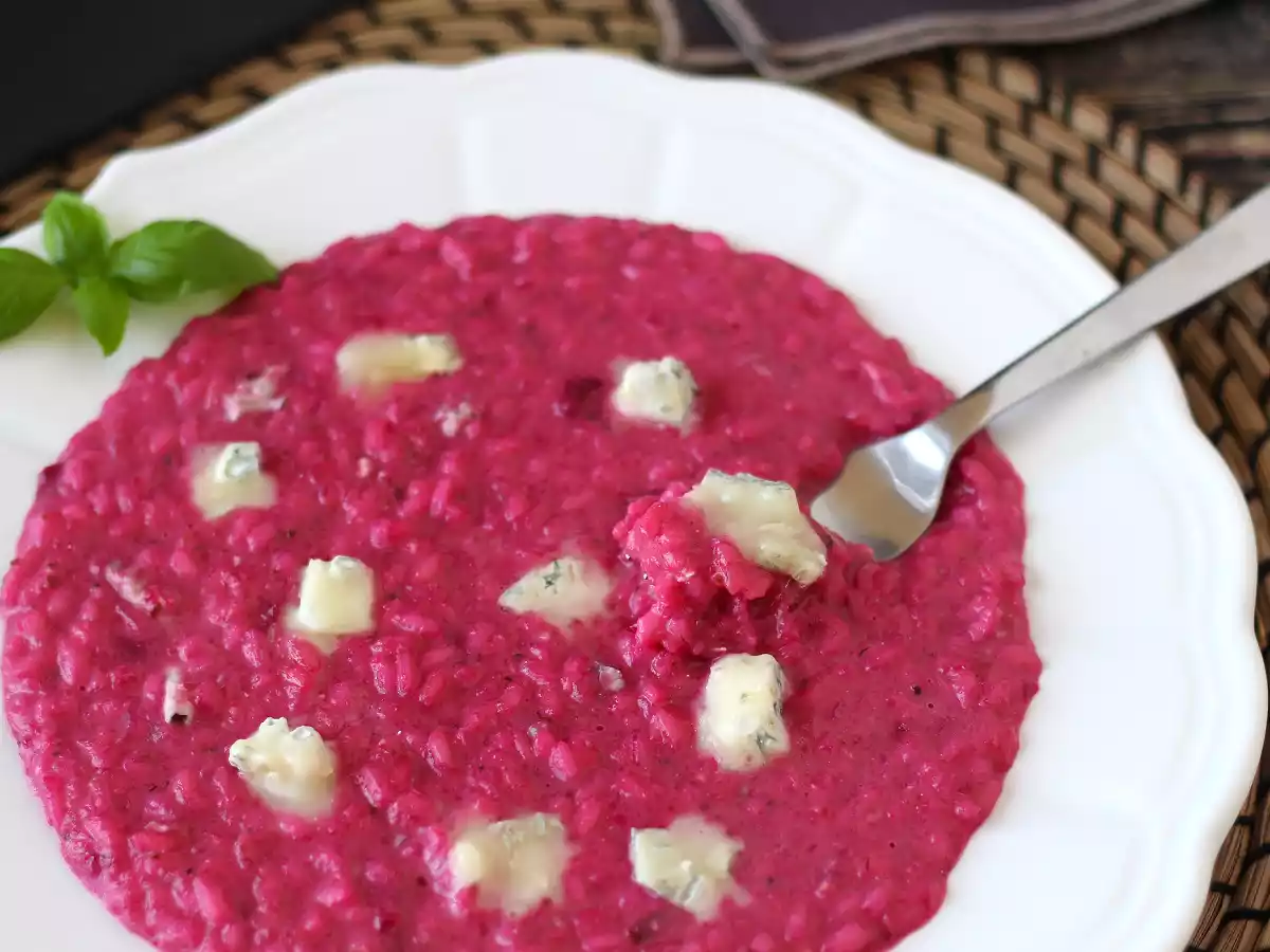 Risotto met biet en gorgonzola: een explosie van kleur en intense smaken - foto 4