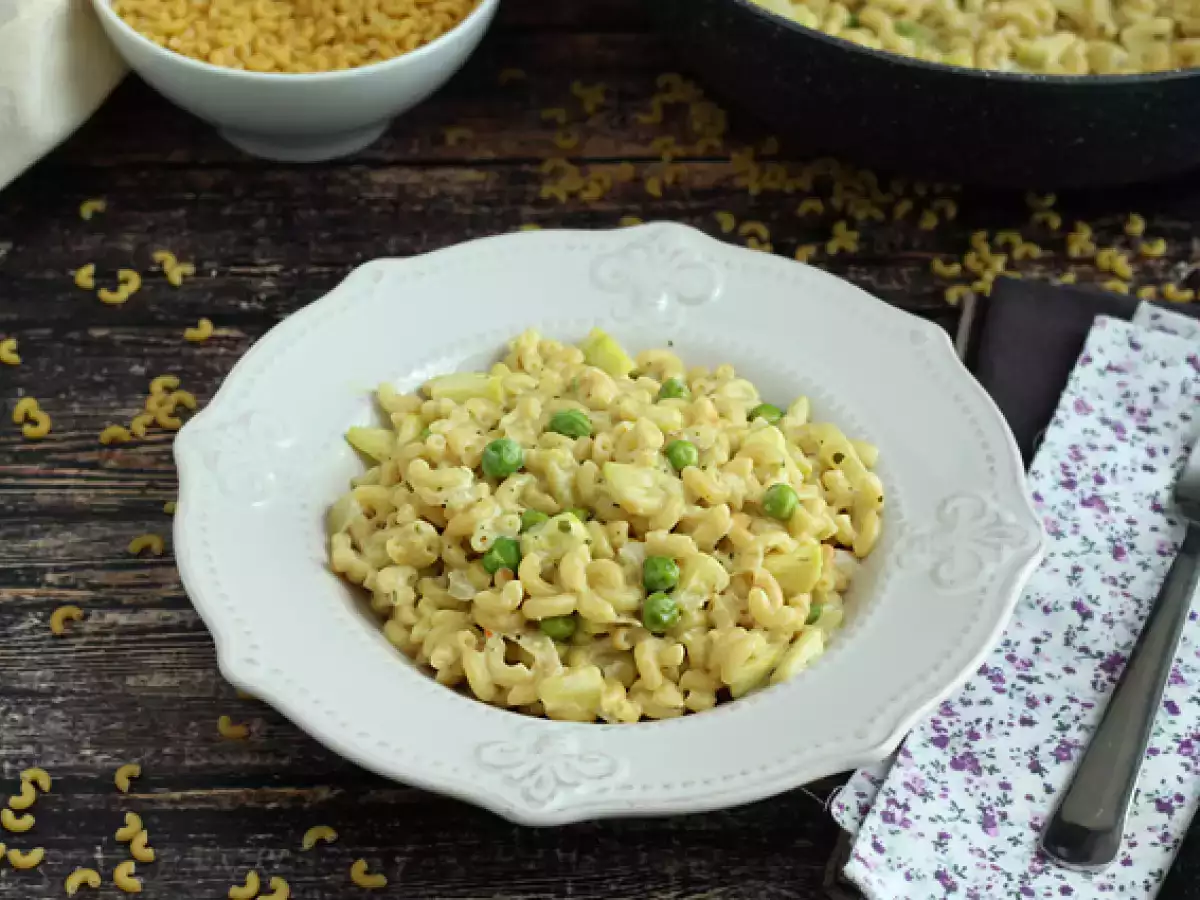 Risotto met coquillettes, doperwten, courgette en kruidenroomkaas - foto 3