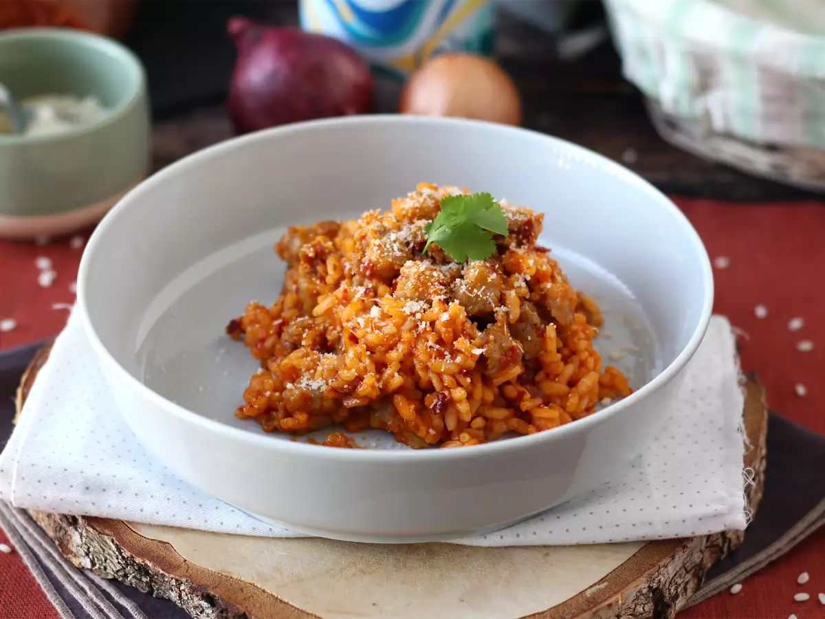 Risotto met 'nduja en worst, een hoofdgerecht met een intense smaak - foto 2
