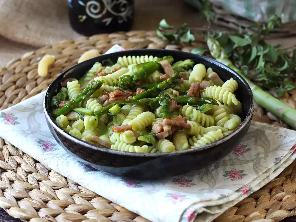 Romige pasta met asperges en spek: makkelijk en lekker recept - foto 4