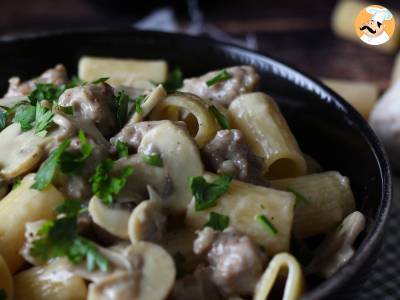 Romige pasta met champignons en worst - foto 5