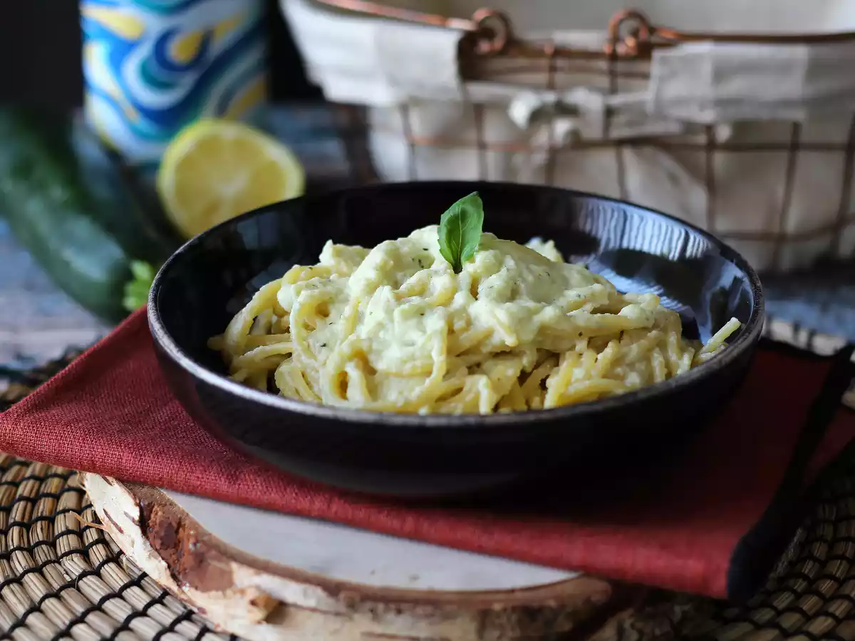 Romige pasta met courgettes en Griekse yoghurt - foto 4
