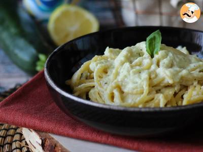 Romige pasta met courgettes en Griekse yoghurt - foto 3