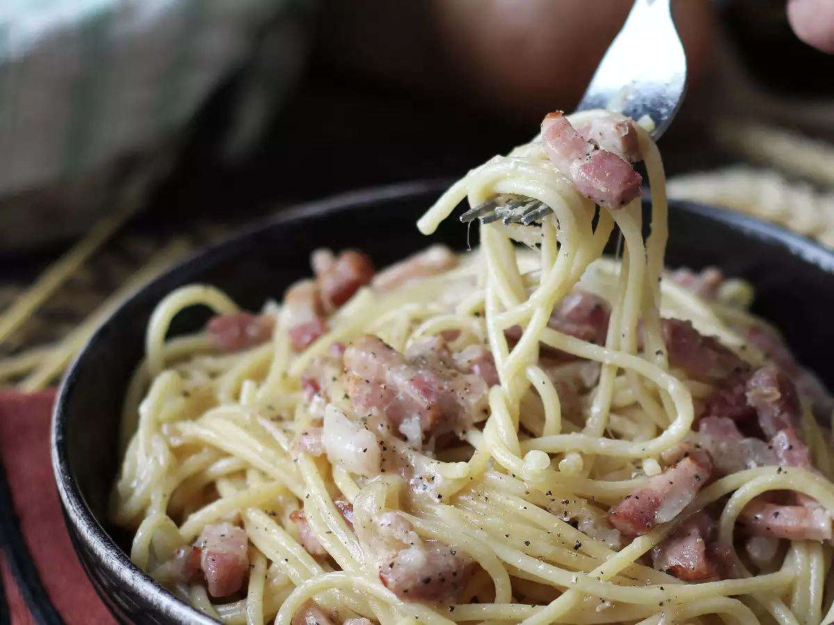 Romige pasta met pancetta: makkelijk, voordelig en heerlijk romig - foto 3