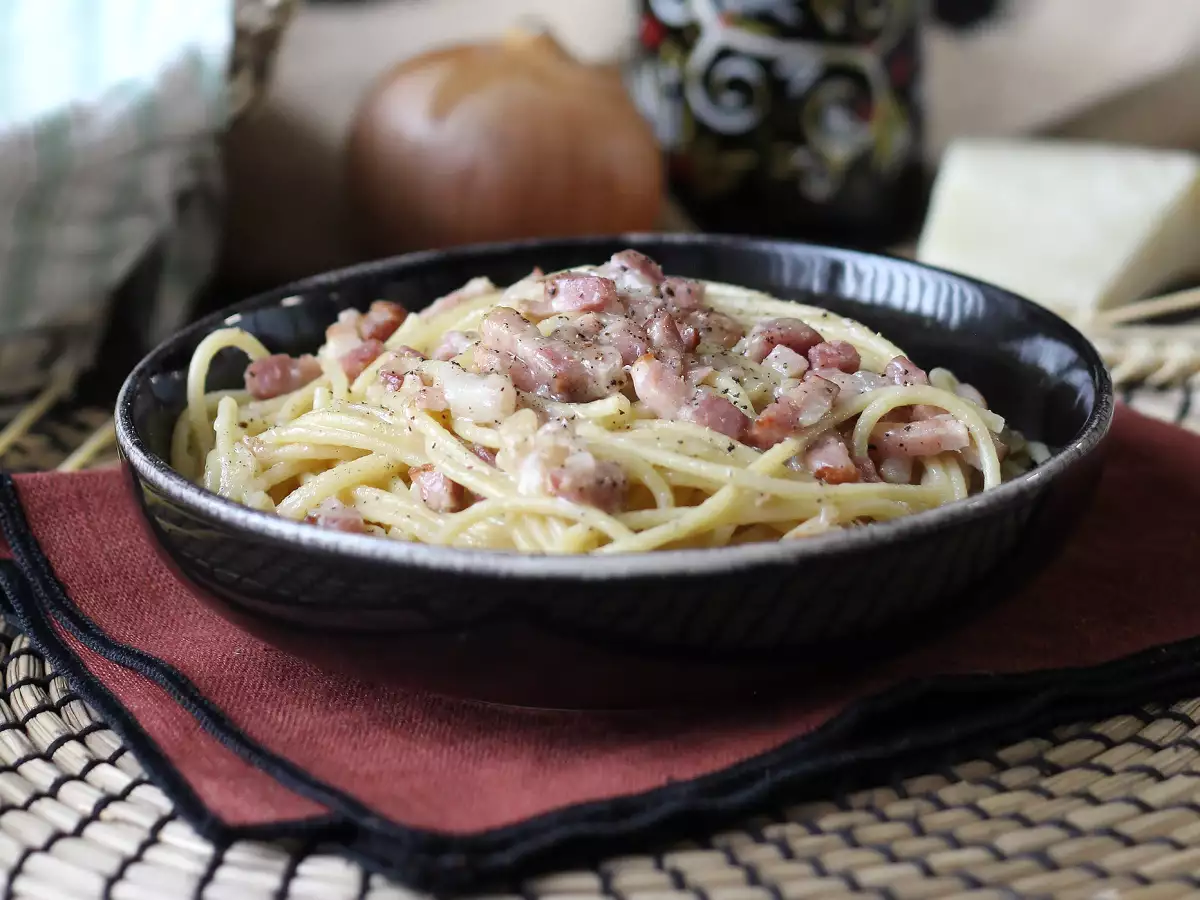 Romige pasta met pancetta: makkelijk, voordelig en heerlijk romig - foto 5