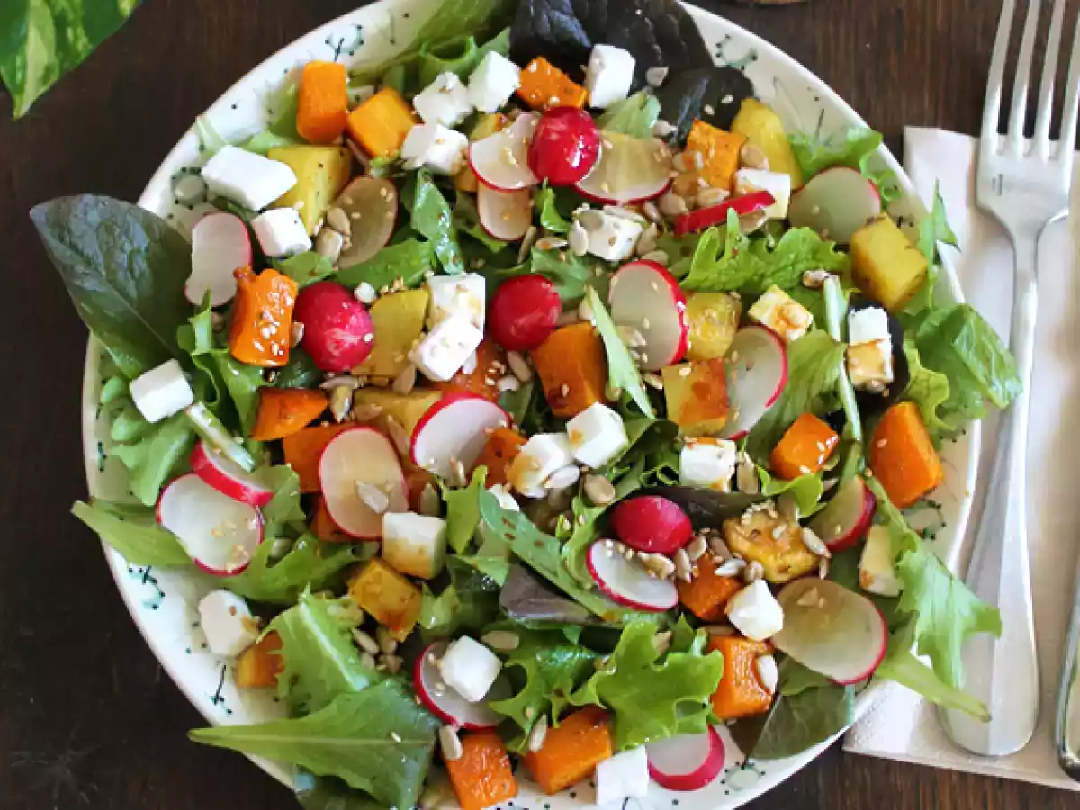 Salade van butternut, aardappel, radijs en feta - foto 3