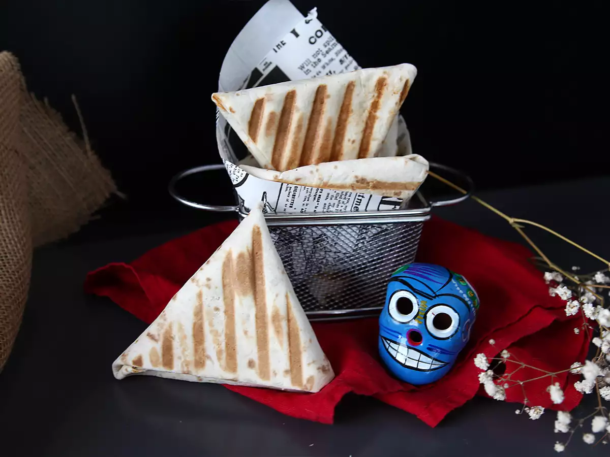 Samosa-taco's met gehakt