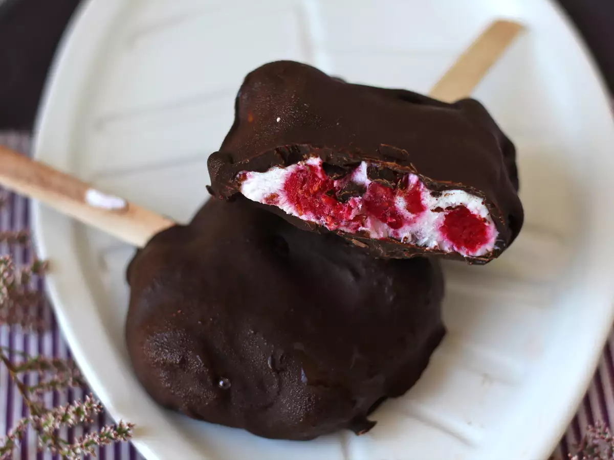 Skyr-, frambozen- en chocolade-ijsjes: de gezonde snack voor zonnige dagen! - foto 4