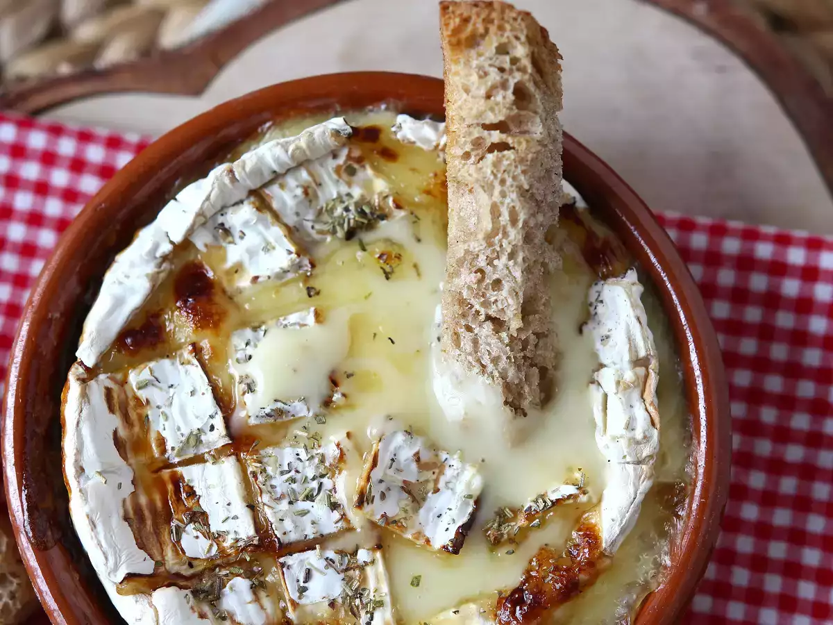 Smeuïge camembert uit de airfryer - foto 5