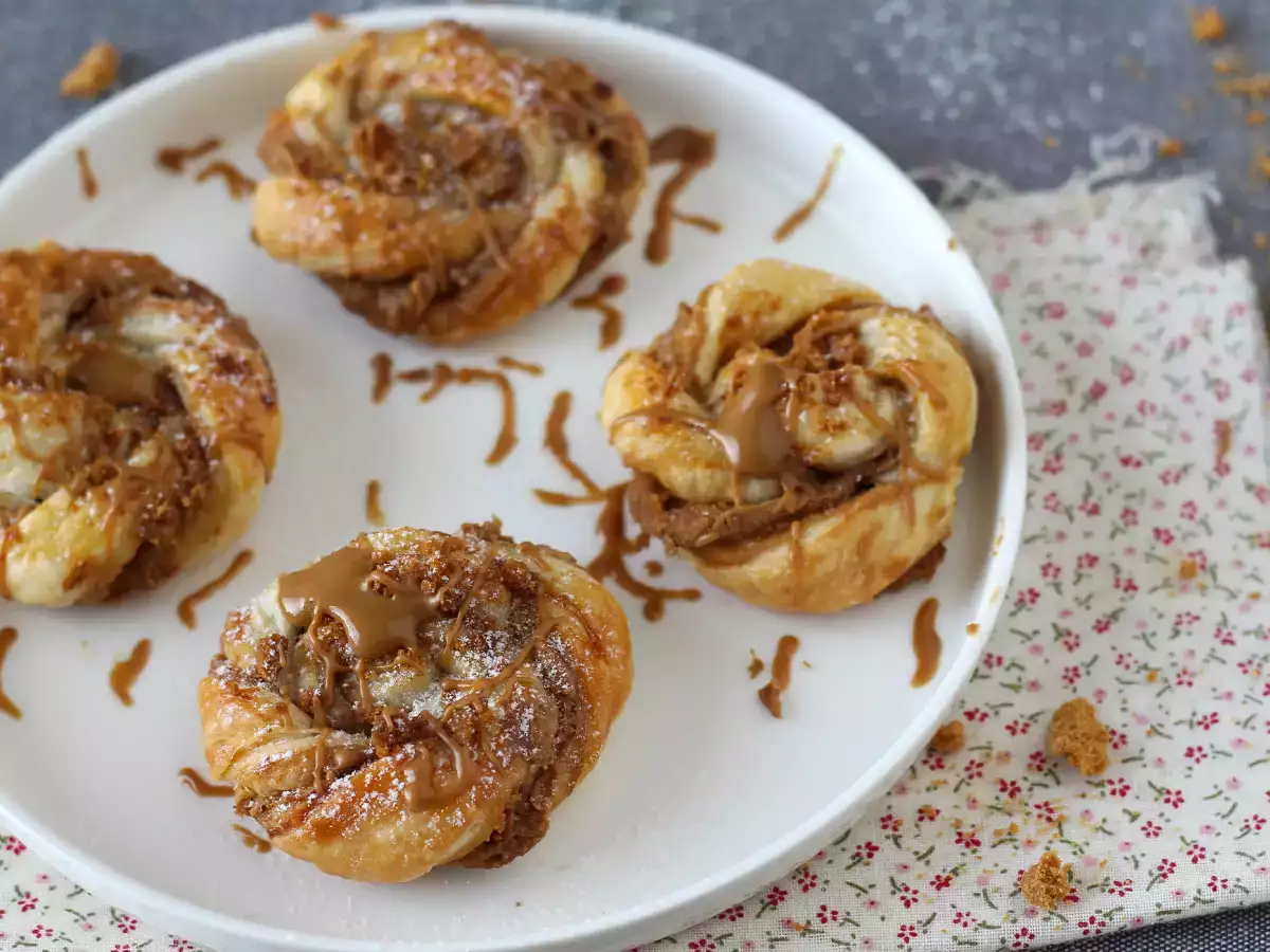 Snelle en makkelijke speculaas-bladerdeegkoekjes - foto 3