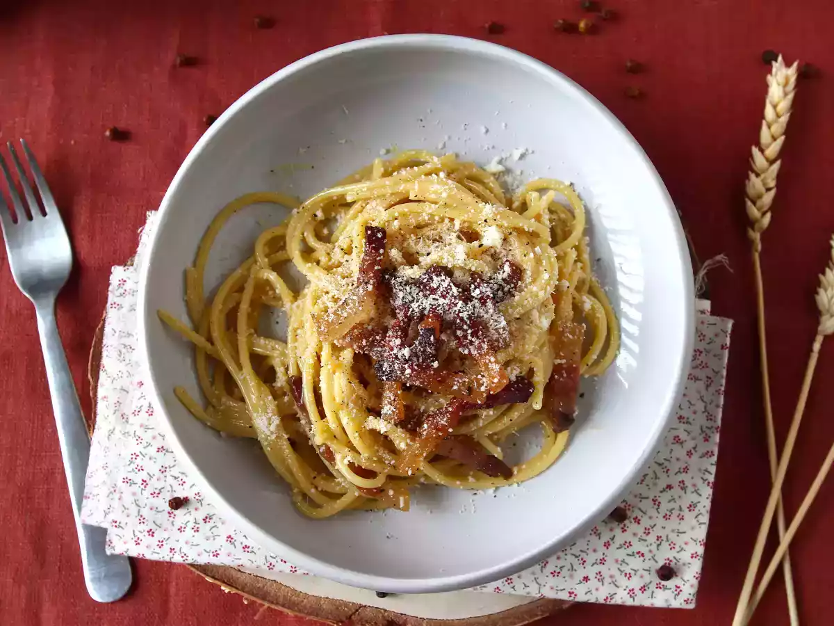 Spaghetti alla carbonara, het echte Italiaanse recept! - foto 6