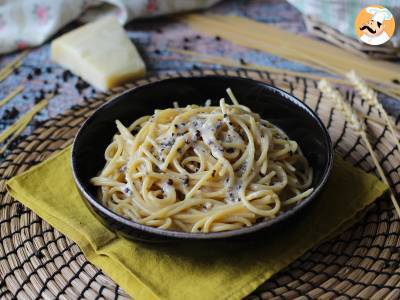 Spaghetti cacio e pepe: 3 ingrediënten, een smaakexplosie! - foto 5