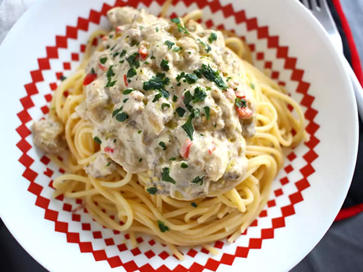Spaghetti met aubergine carbonara