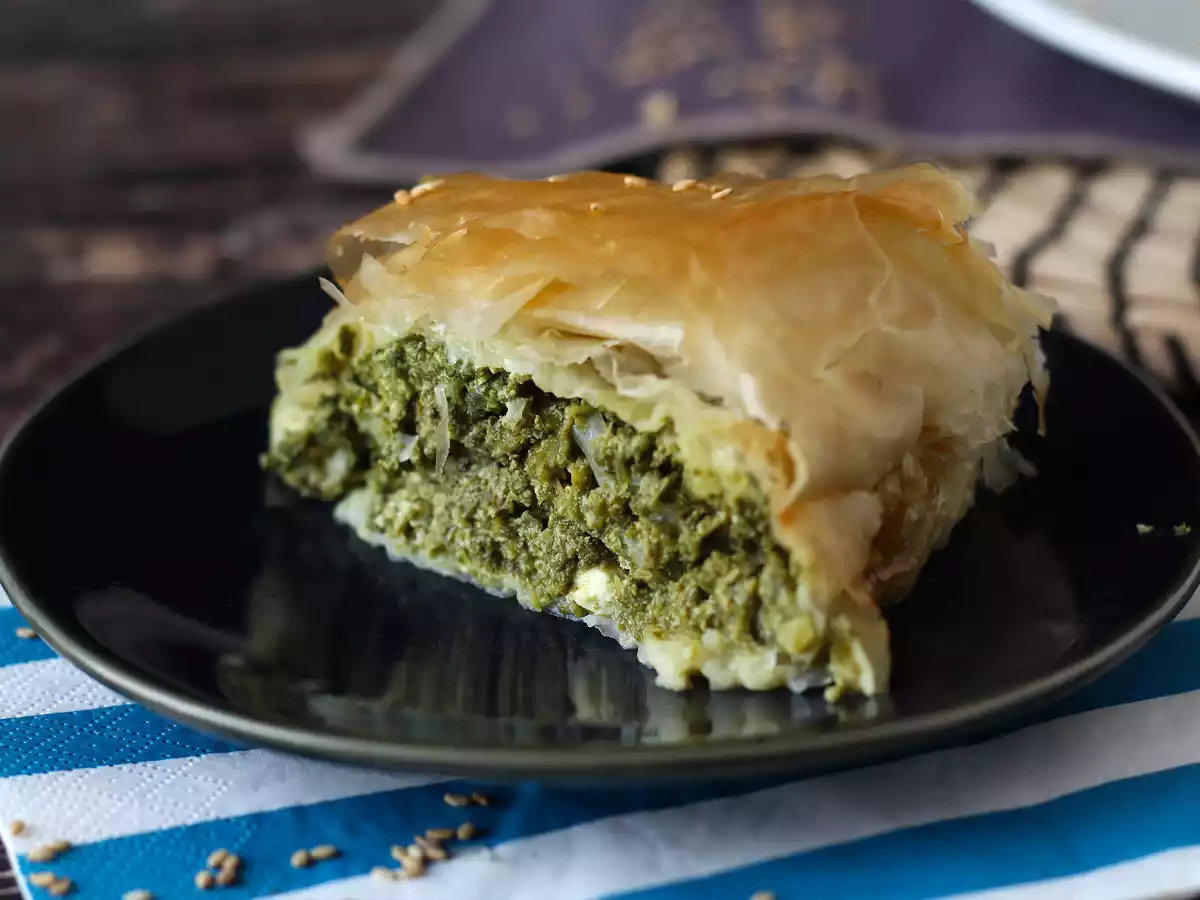 Spanakopita, de supermakkelijke Griekse taart met spinazie en feta - foto 5