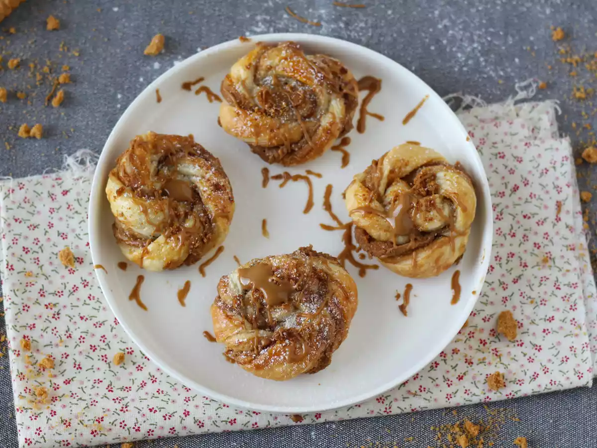 Speculoos bladerdeegkoekjes - snel en makkelijk te maken - foto 4