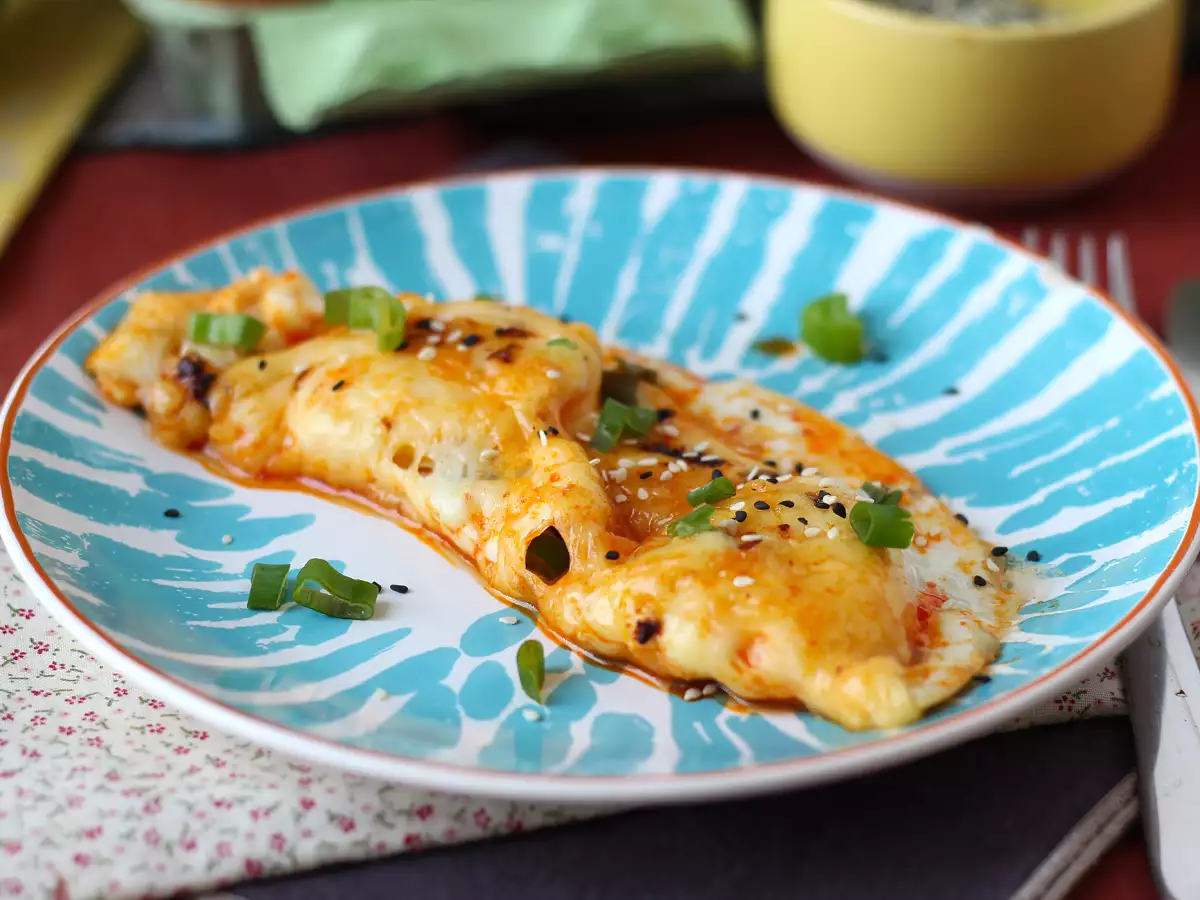 Spiegeleieren met honing en mozzarella: een snel, zoet-hartig en pittig ontbijt! - foto 3