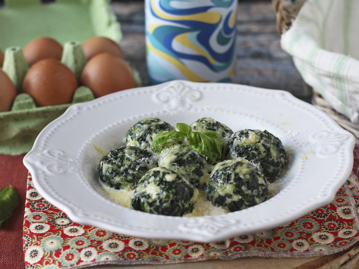 Spinazie en ricotta malfatti, het gemakkelijke zelfgemaakte pastarecept zonder kneden