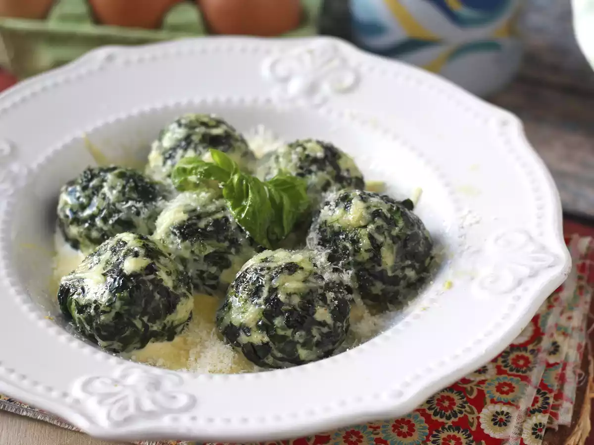 Spinazie en ricotta malfatti, het gemakkelijke zelfgemaakte pastarecept zonder kneden - foto 4