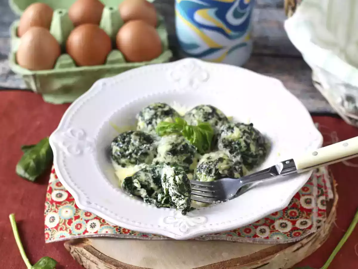 Spinazie en ricotta malfatti, het gemakkelijke zelfgemaakte pastarecept zonder kneden - foto 5