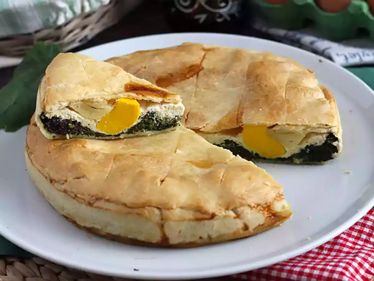 Spinazietaart met ricotta en eieren - Italiaanse Torta Pasqualina
