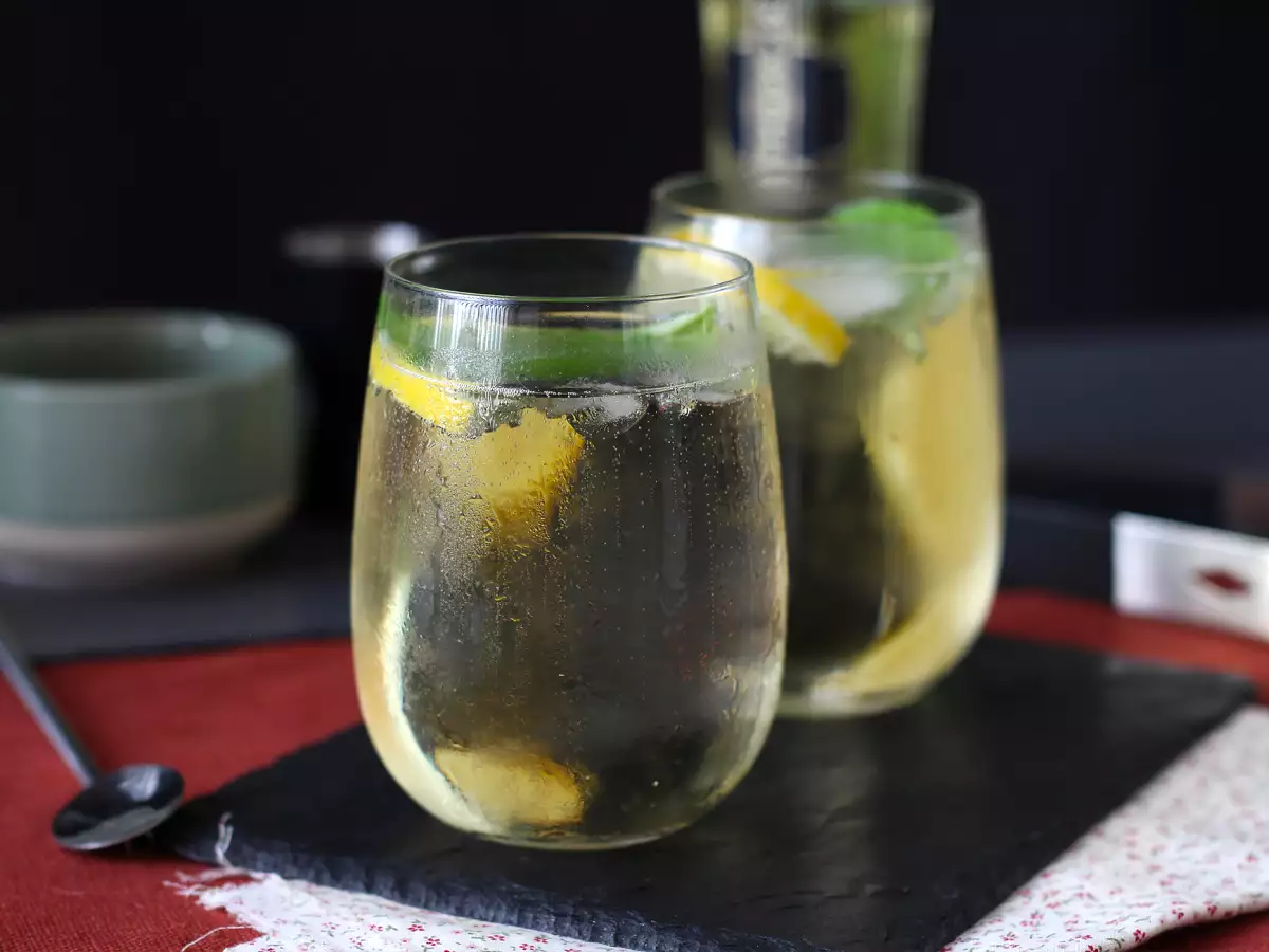 St-Germain Spritz met vlierbloesemlikeur: de ultrafrisse zomercocktail - foto 4