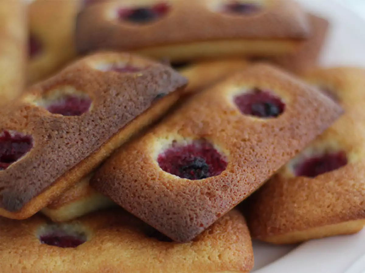 Supereenvoudige financiers met frambozen! - foto 3