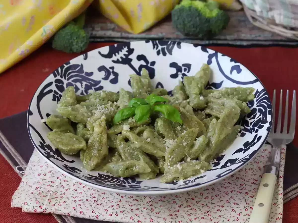 Supermakkelijke broccolipasta om kinderen enthousiast te maken over groenten