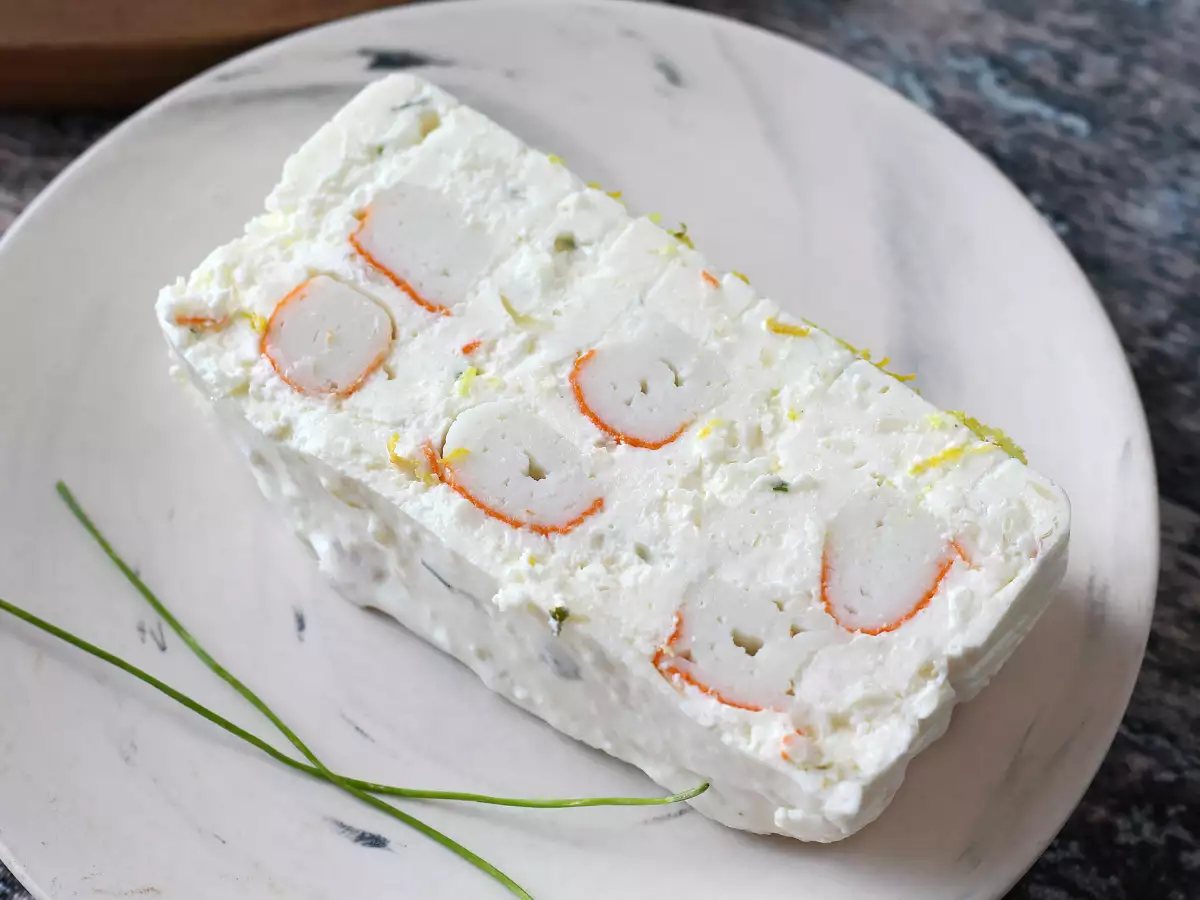 Surimiterrine zonder koken: eenvoudig, koud voorgerecht - foto 2