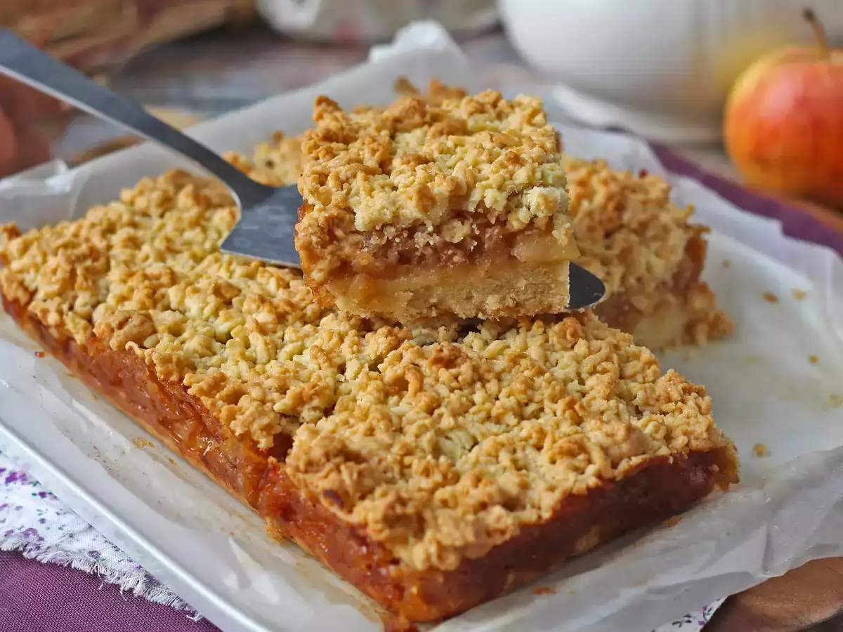 Szarlotka: Poolse appeltaart met een knapperige topping