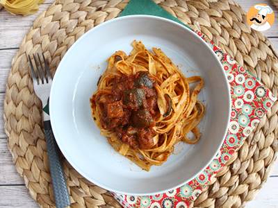 Tagliatelle met courgetterragout, een vegetarisch voorgerecht waar iedereen dol op is! - foto 3