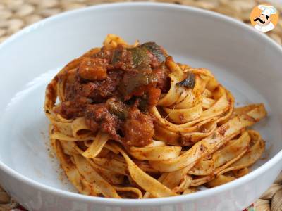 Tagliatelle met courgetterragout, een vegetarisch voorgerecht waar iedereen dol op is! - foto 4