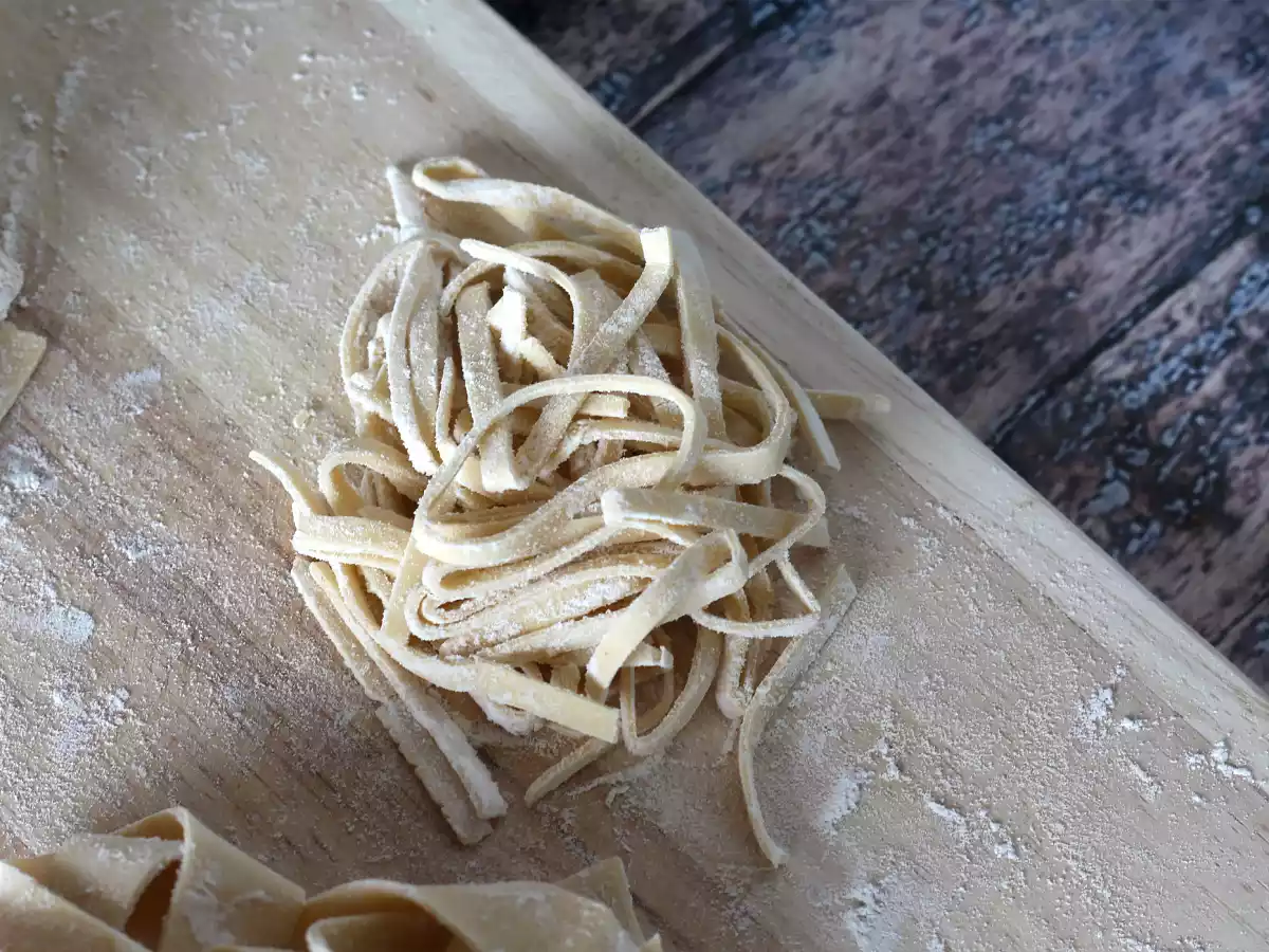 Tagliolini, de stap-voor-stap procedure om ze thuis te bereiden - foto 2