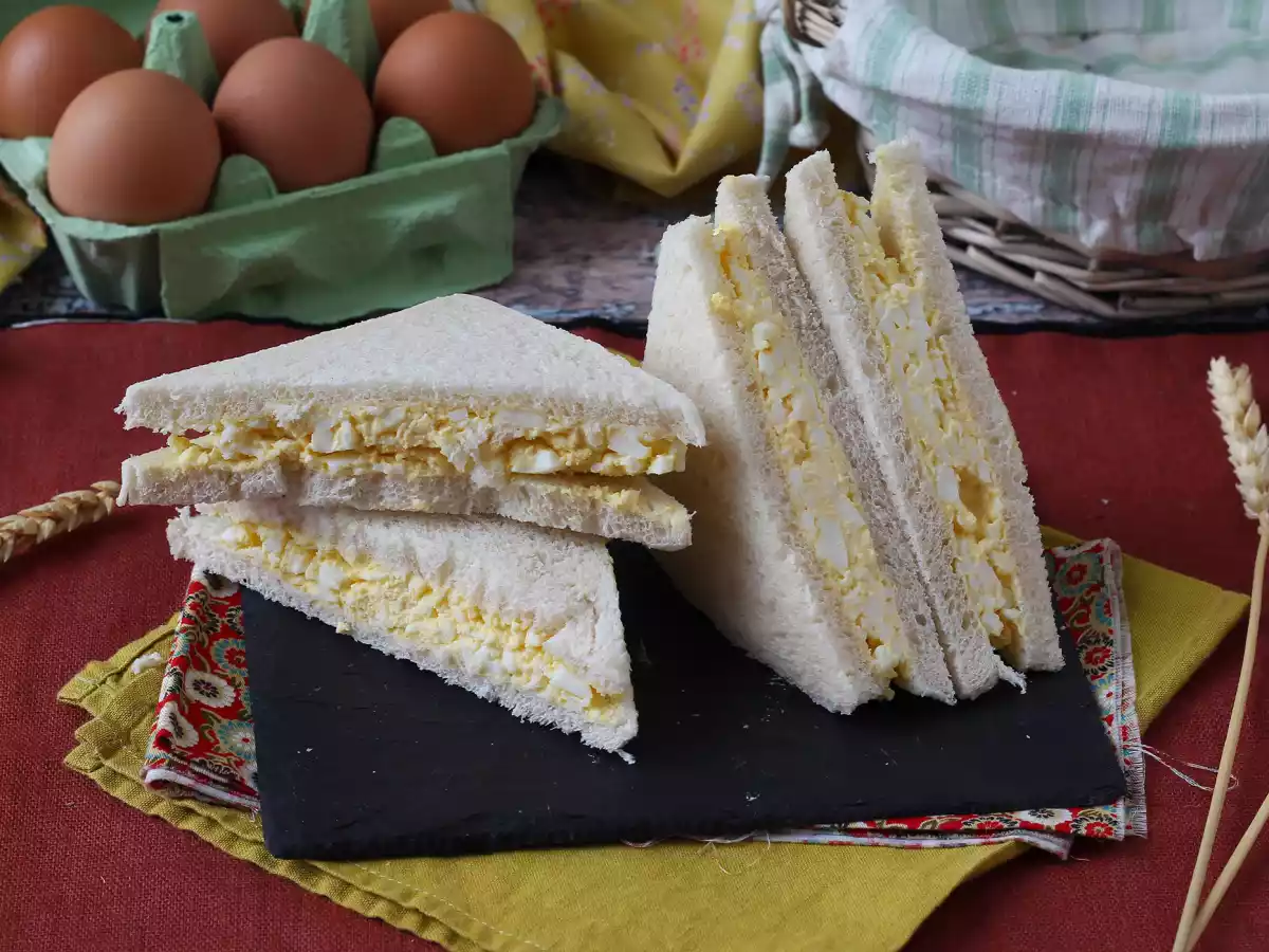 Tamago sando: het beroemde Japanse broodje ei in konbini!