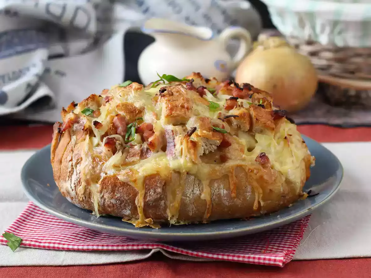 Tartiflette-stijl gevuld egelbrood - foto 4
