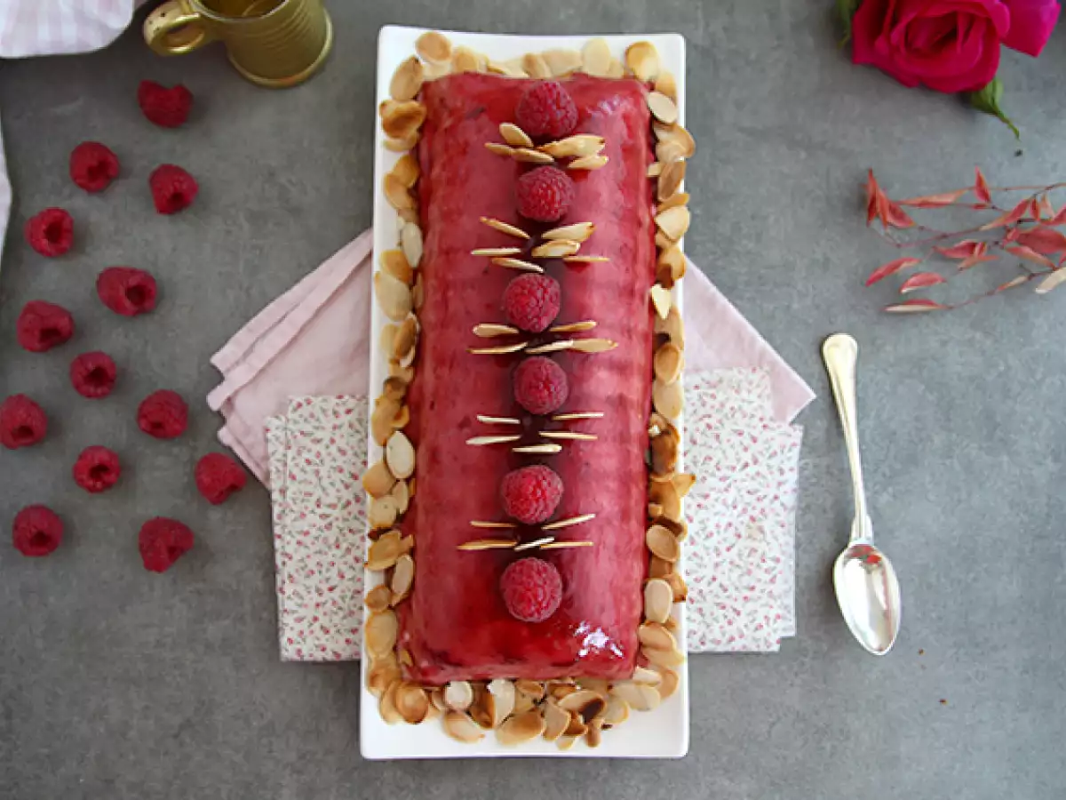 Tiramisu-kerststronk met frambozen - foto 2