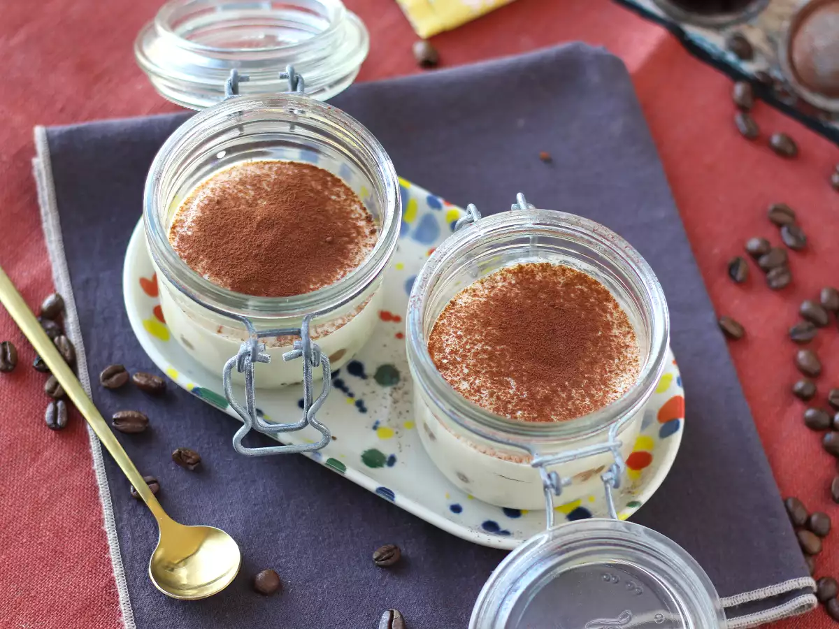 Tiramisu met zijden tofu zonder mascarpone en eieren - foto 3