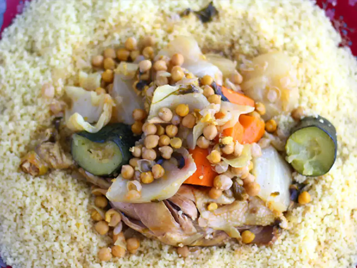 Traditionele Marokkaanse couscous met kip - foto 3
