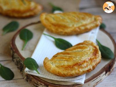 Turnovers gevuld met champignons en spinazie