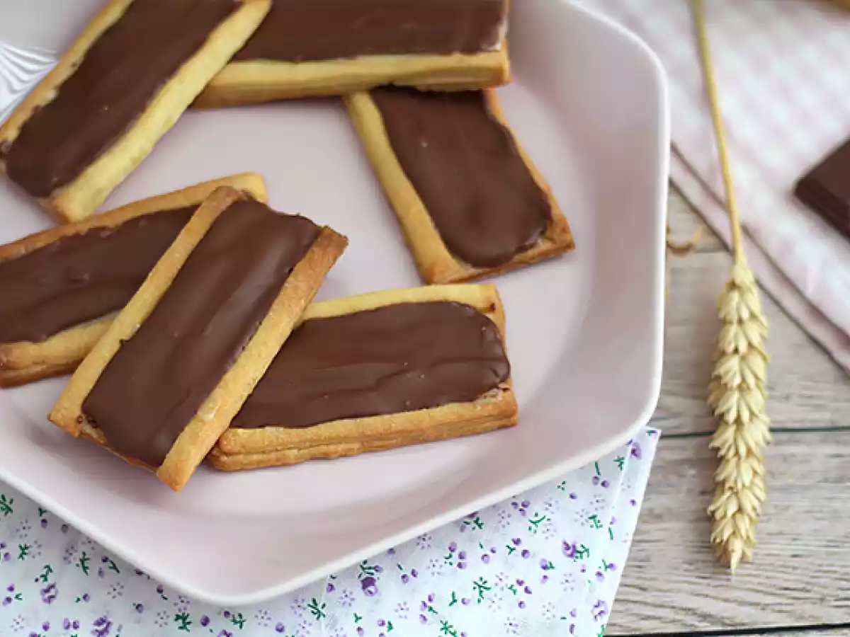 Twix-koekjes met karamel en melkchocolade
